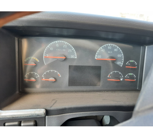 Панель приладів Volvo FH13 Euro 5 – б/у 20739270