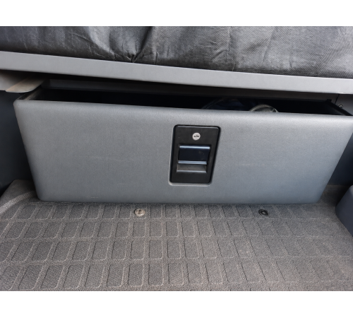 Ящик для вещей под спалкой Volvo FH13 Euro 5 – б/у 3175804