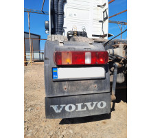 Б/у Крыло заднее с фонарём и кронштейном левое Volvo FH13 Euro 5 (Вольво ФШ13 Евро 5) 20392544