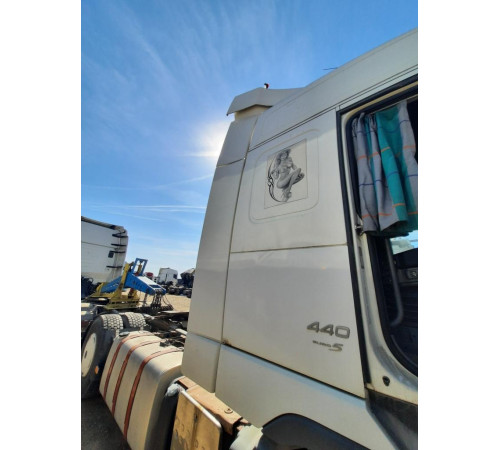 Комплект спойлерів Volvo FH13 Euro 5 – б/у