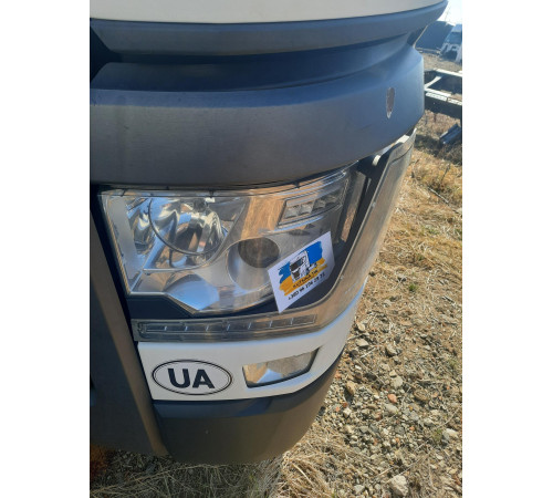 Б/у Фара (ліва, права) Renault T Truck Range Gama Euro 6 (Рено Т ЕВРО 6) 7482251331, 7482251329