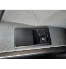 Б/у Кнопка правого склопідіймача Renault T Truck Range Gama Euro 6 (Рено Т ЕВРО 6) 7421647442