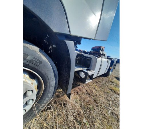Б/у Крыло передней оси (левое, правое) Renault T Truck Range Gama Euro 6 (Рено Т ЕВРО 6)