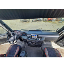 Б/у Торпедо (передня консоль) MAN TGX EURO 6 (МАН ТГХ ЕВРО 6) 81617016361