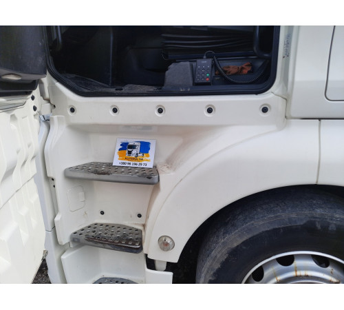 Б/у Ступенька левая (большая подножка) MAN TGX EURO 6 (МАН ТГХ ЕВРО 6) 81615100915