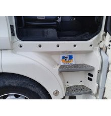 Б/у Ступенька правая (большая подножка) MAN TGX EURO 6 (МАН ТГХ ЕВРО 6) 81615100916