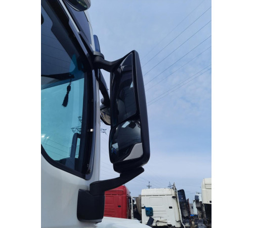 Б/у Дзеркало праве (пасажирське) MAN TGX EURO 6 (МАН ТГХ ЕВРО 6) 81637306770, 81637306564