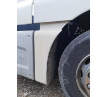 Б/у Накладка крыла кабины (правая) MAN TGX EURO 6 (МАН ТГХ ЕВРО 6)
