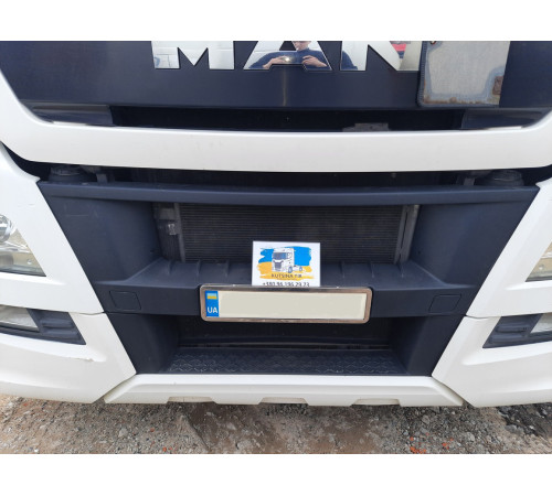 Б/у Бампер центральний (серединя частина) MAN TGX EURO 6 (МАН ТГХ ЕВРО 6) 81416146009, 81416106863