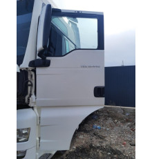 Б/у Ліві (водійські) двері кабіни MAN TGX EURO 6 (МАН ТГХ ЕВРО 6) 81626004117, 81626004129