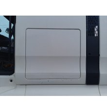 Б/у Кришка бокового лівого бардачка (бомболюка) MAN TGX EURO 6 (МАН ТГХ ЕВРО 6)