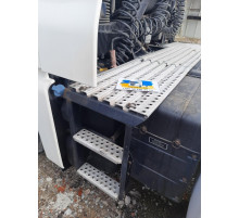 Б/у Ступенька (підножка) АКБ (ящика акумуляторної батареї) MAN TGX EURO 6 (МАН ТГХ ЕВРО 6) 81429026066
