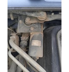 Б/у Моторчик двірників (склоочисника) MAN TGX EURO 6 (МАН ТГХ ЕВРО 6) 81264016184
