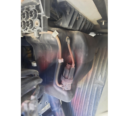 Б/у Бачок омивача MAN TGX EURO 6 (МАН ТГХ ЕВРО 6) 81264810079