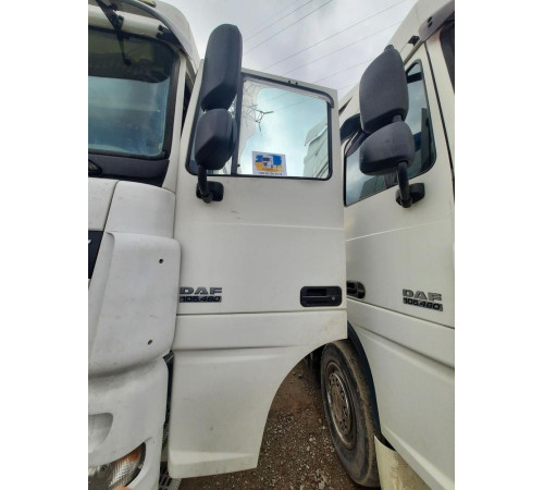Б/у Двері ліві (водійські) DAF XF 105 EURO 5 (ДАФ ХФ 105 ЕВРО 5) 1676218