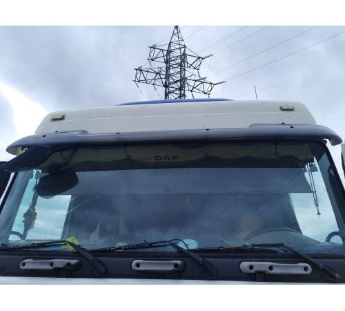 Б/у Солнцезащитный козырек кабины DAF XF 105 EURO 5 (ДАФ ХФ 105 ЕВРО 5)