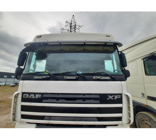 Б/у Накладка под лобовым стеклом (панель стеклоочистителя, жабо) DAF XF 105 EURO 5 (ДАФ ХФ 105 ЕВРО 5) 1665943
