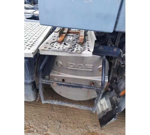 Б/у Трап на раму DAF XF 105 EURO 5 (ДАФ ХФ 105 ЕВРО 5) 1394499, 1681704