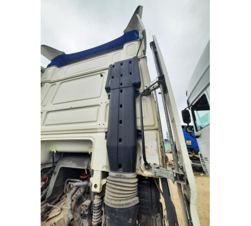 Б/у Воздухозаборник кабины (боковой дефлектор, воздухан) DAF XF 105 EURO 5 (ДАФ ХФ 105) 1332372