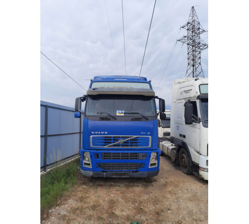Розборка Volvo FH 12 Euro 3 (Вольво ФШ 12 Євро 3) – вантажна розбірка шрот