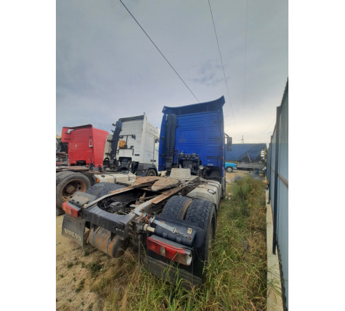 Розборка Volvo FH 12 Euro 3 (Вольво ФШ 12 Євро 3) – вантажна розбірка шрот