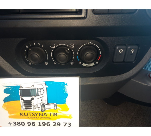 Б/у Блок керування кліматом (обігрівачем, печкою) DAF XF 106 Euro 6 (Даф хф 106 Евро 6) 1980852, 2136829