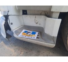 Б/у Нижняя малая подножка (ступенька, мыльница) левая водительская DAF XF 106 Euro 6 (Даф хф 106 Евро 6) 1948243