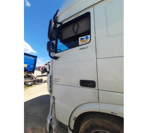 Б/у Левые (водительские) двери DAF XF 106 Euro 6 (Даф хф 106 Евро 6) 1881862