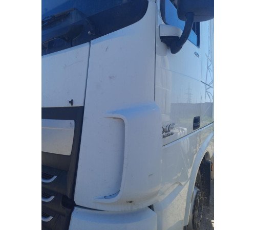 Б/у Дефлектор кабины (угол) левый (L) DAF XF 106 Euro 6 (Даф хф 106 Евро 6) 1835709