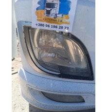 Б/у Права фара основного світла DAF XF 106 Euro 6 (Даф хф 106 Евро 6) 1939778
