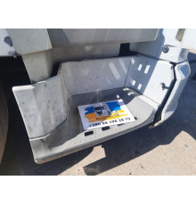 Б/у Нижня мала підножка (ступенька, мильниця) права пасажирська DAF XF 106 Euro 6 (Даф хф 106 Евро 6) 1948244