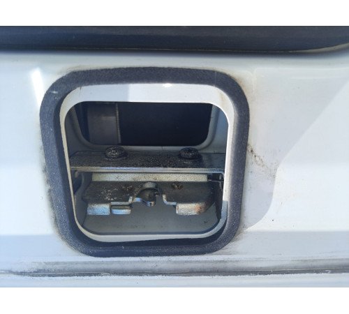 Б/у Замок дверки (крышки) бокового бардачка DAF XF 106 Euro 6 (Даф хф 106 Евро 6) 2022961
