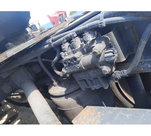 Б/у Клапан (кран) ECAS DAF XF 106 Euro 6 (Даф хф 106 Евро 6) 1888014